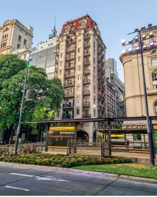 La Platea De Bs As 1b Balcon Frente Al Palacio Libertad Apartamento *